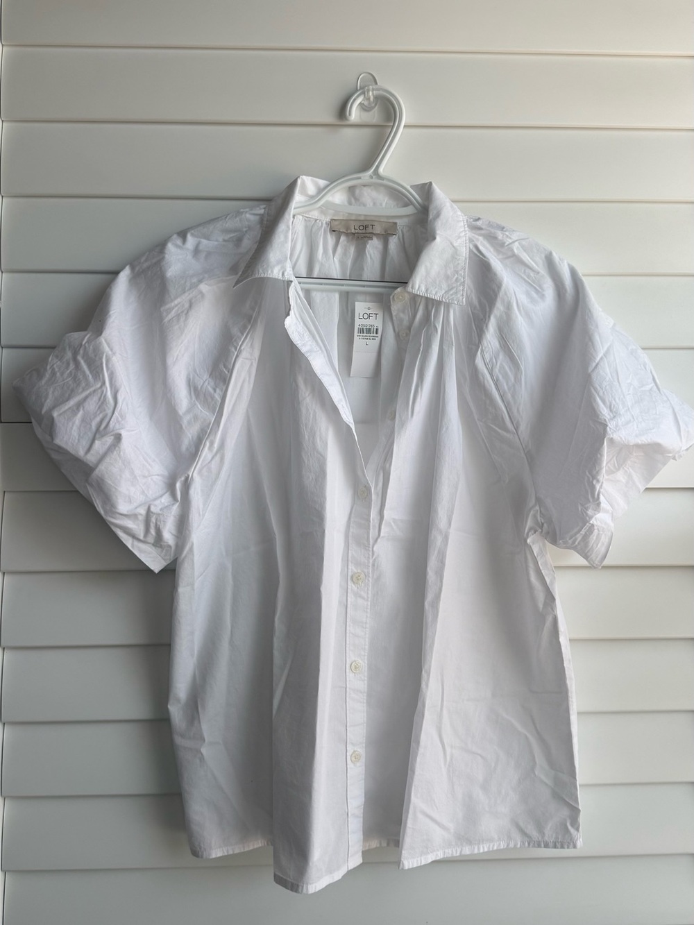 LOFT Women's White Short Puff-Sleeve Button-Up Shirt Size Large